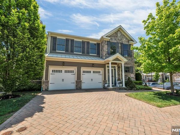 2308 Freeman Way, ALLENDALE, NJ 07401