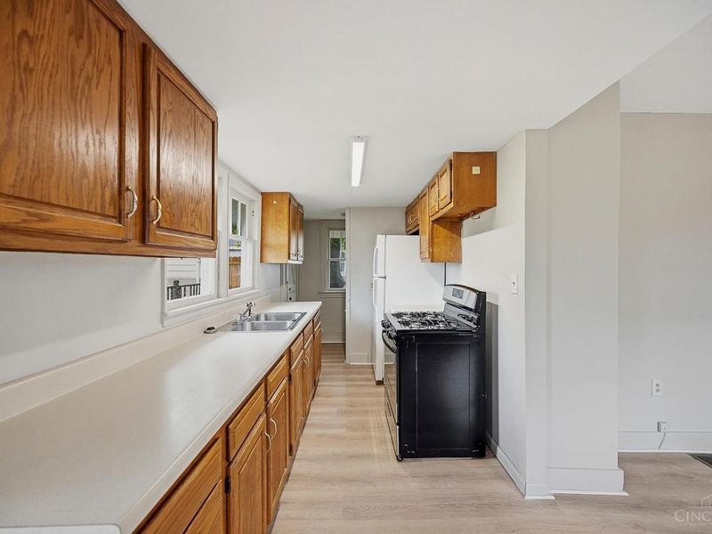 1800 Winona Drive, Middletown, OH 45042 Photo 14