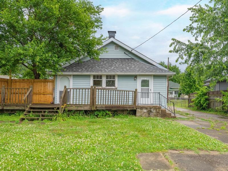 1800 Winona Drive, Middletown, OH 45042 Photo 4