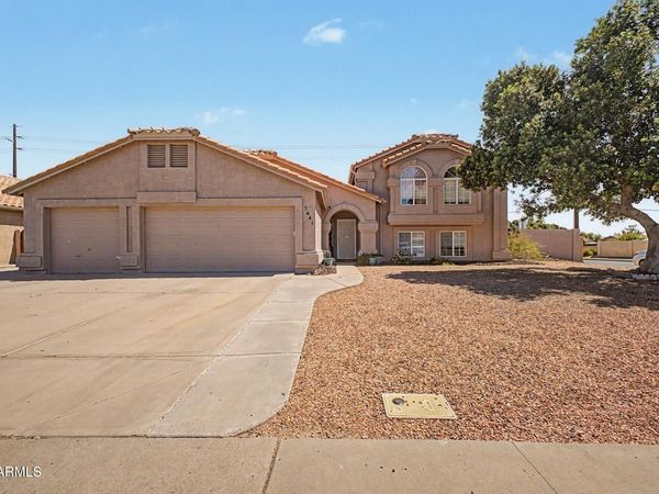 5641 E GREENWAY Street, Mesa, AZ 85205