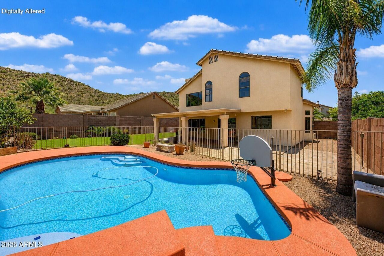 1728 E Samuel Drive, Phoenix, AZ 85024 Main Photo