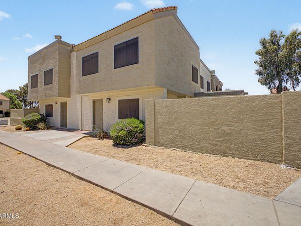5981 N 48TH Drive, Glendale, AZ 85301