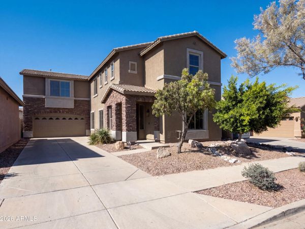 2513 W FLORENTINE Road, Phoenix, AZ 85086