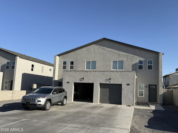 2421 E PUEBLO Avenue, Phoenix, AZ 85040