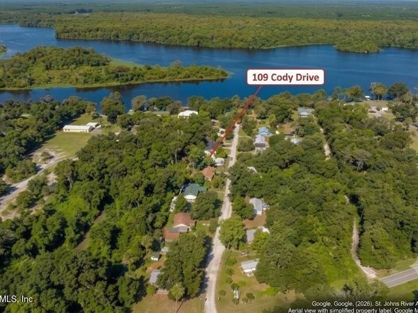 109 CODY Drive, Satsuma, FL 32189