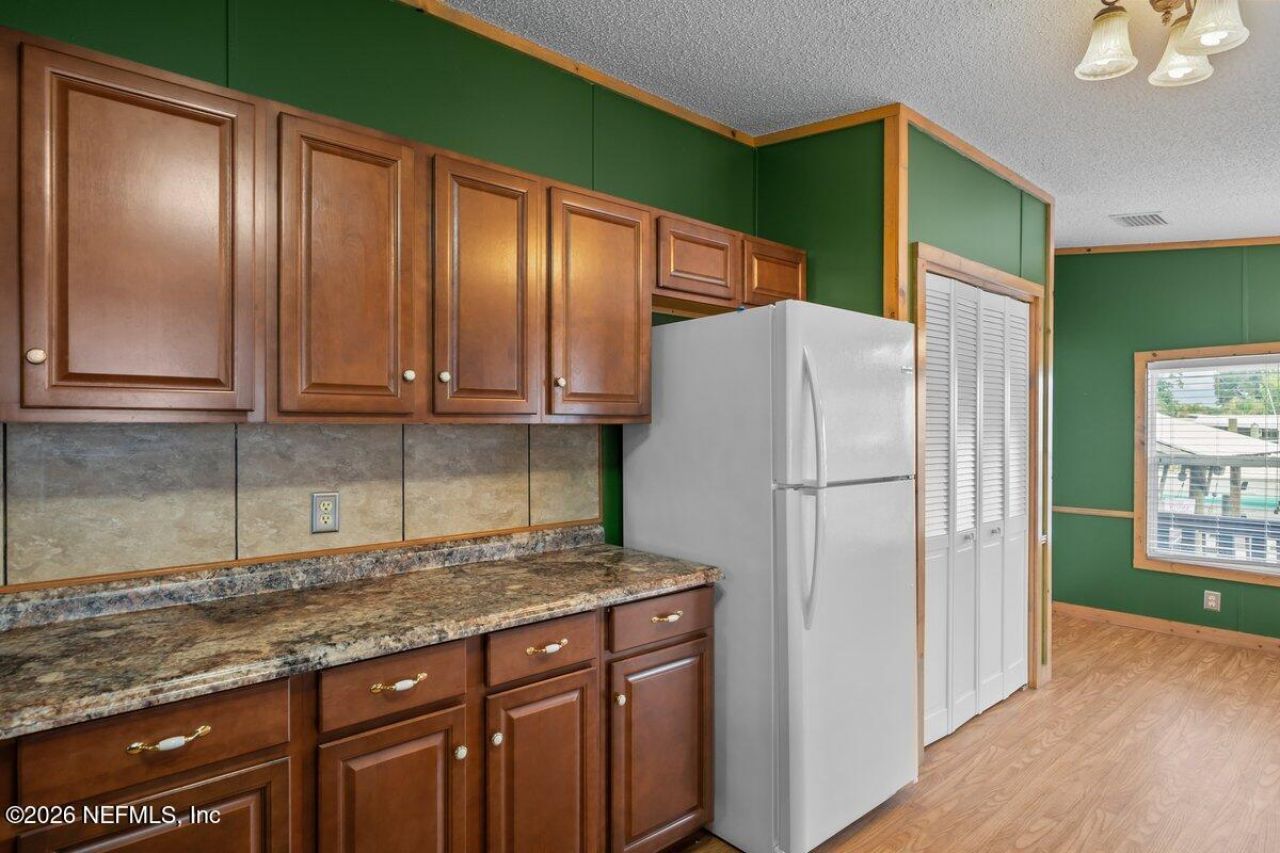 41 Scott Street, Welaka, FL 32193 Photo
