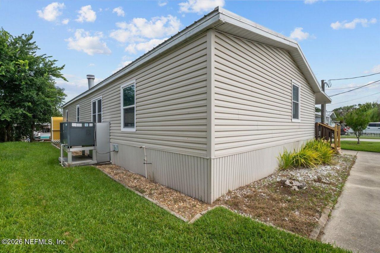 41 Scott Street, Welaka, FL 32193 Photo
