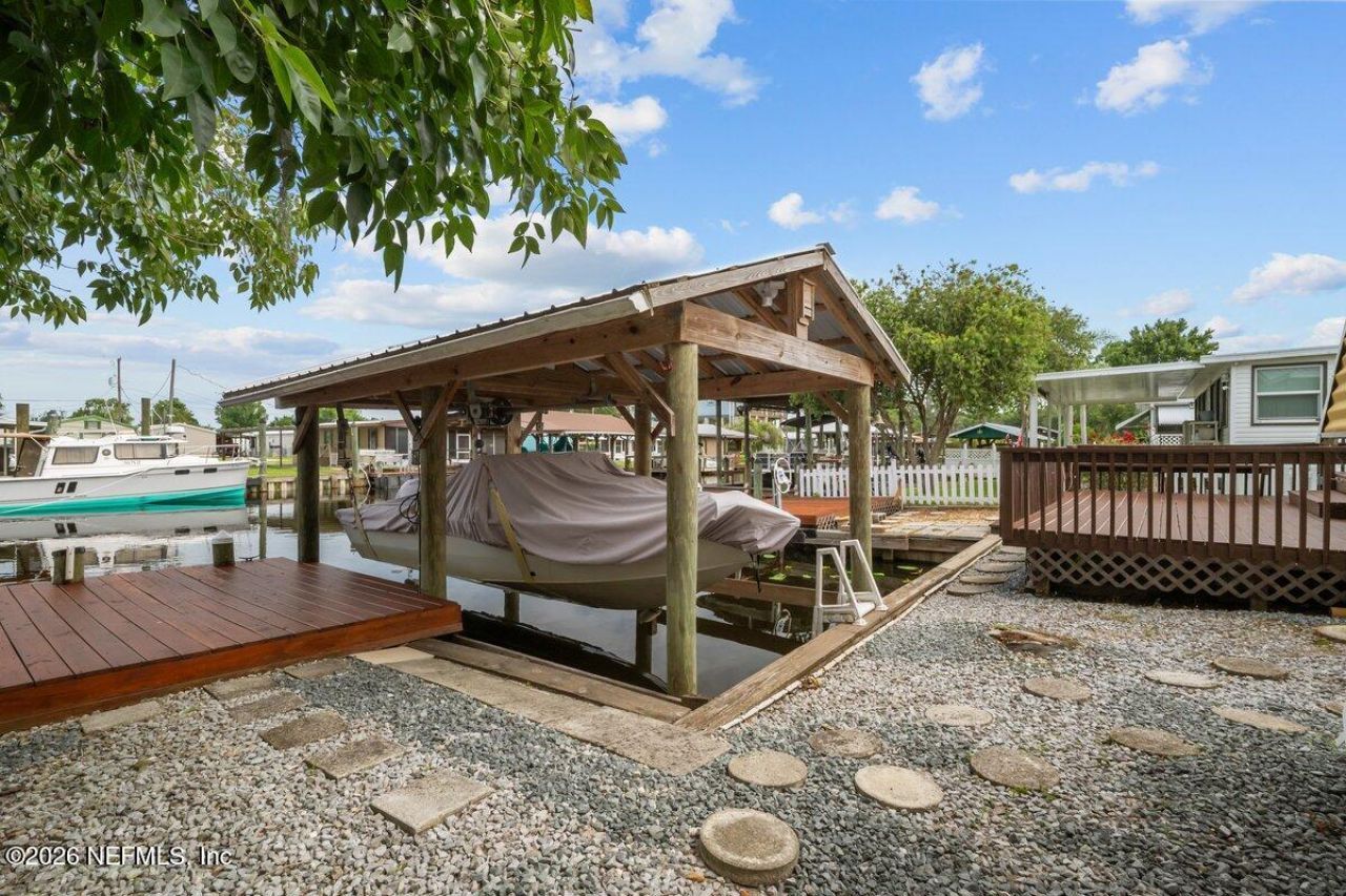 41 Scott Street, Welaka, FL 32193 Photo