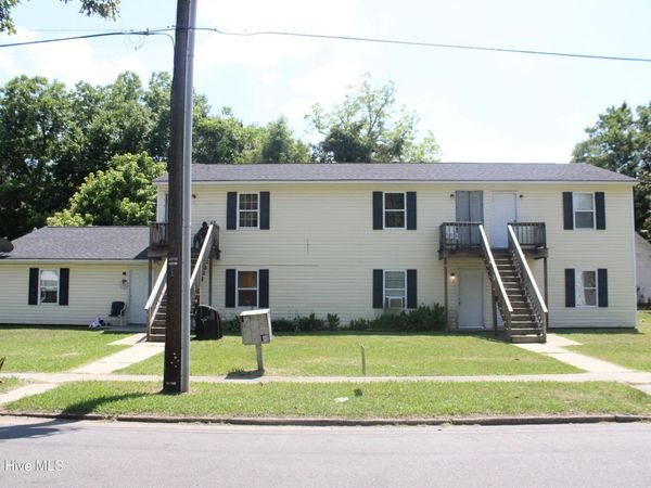 213 W Hayes Street W, Ahoskie, NC 27910
