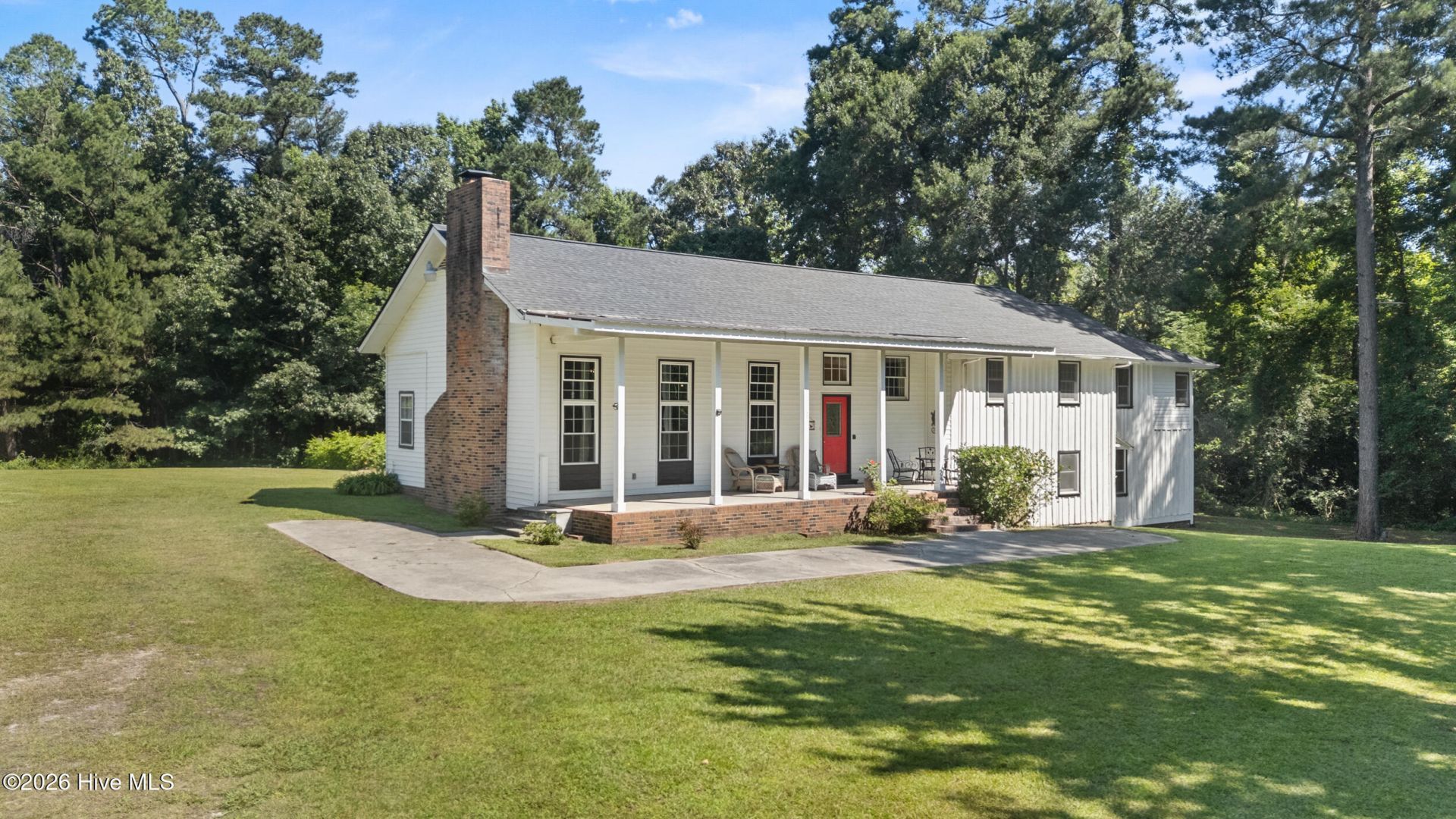 8821 Red Hill Road, Whiteville, NC 28472 Main Photo