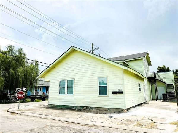 4030 32 N MIRO Street , New Orleans, LA 70117
