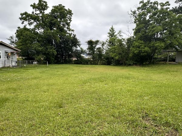 Leesville, LA 71446