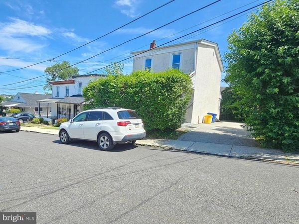 130 ROCKLAND AVENUE , BALA CYNWYD, PA 19004