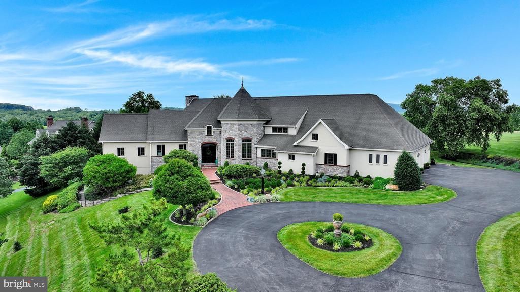 78 AUTUMN LEAF LANE, MANHEIM, PA 17545