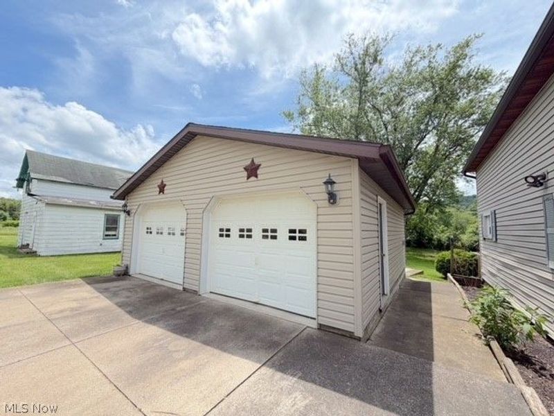 410 Broadway Street, Bowerston, OH 44695 Photo 20