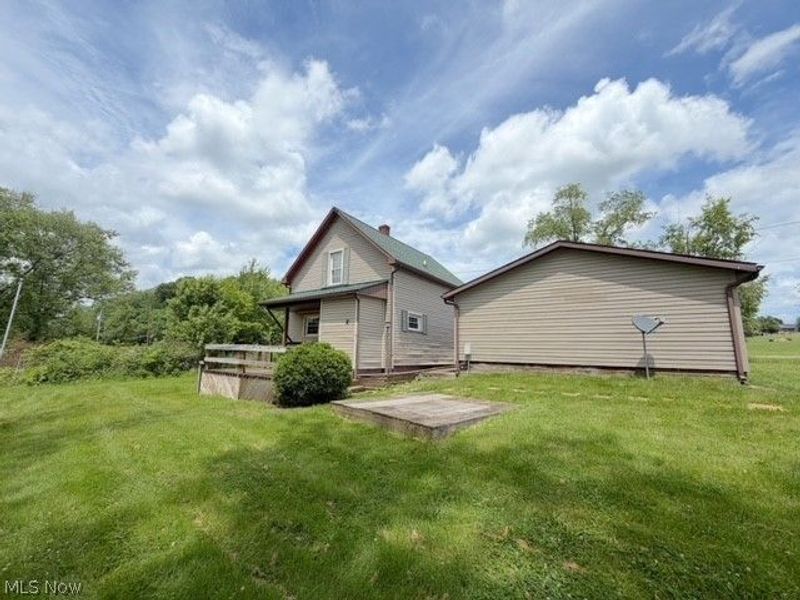 410 Broadway Street, Bowerston, OH 44695 Photo 23
