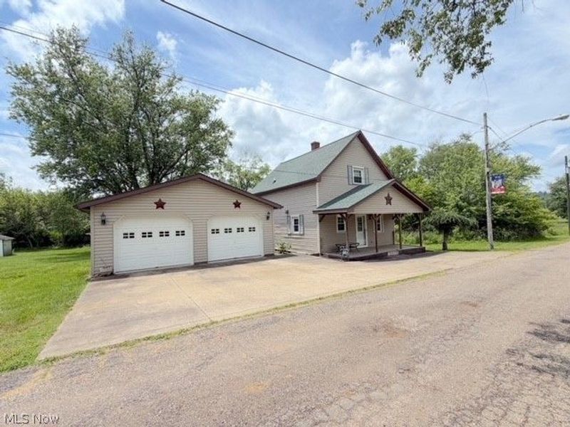 410 Broadway Street, Bowerston, OH 44695 Photo 25