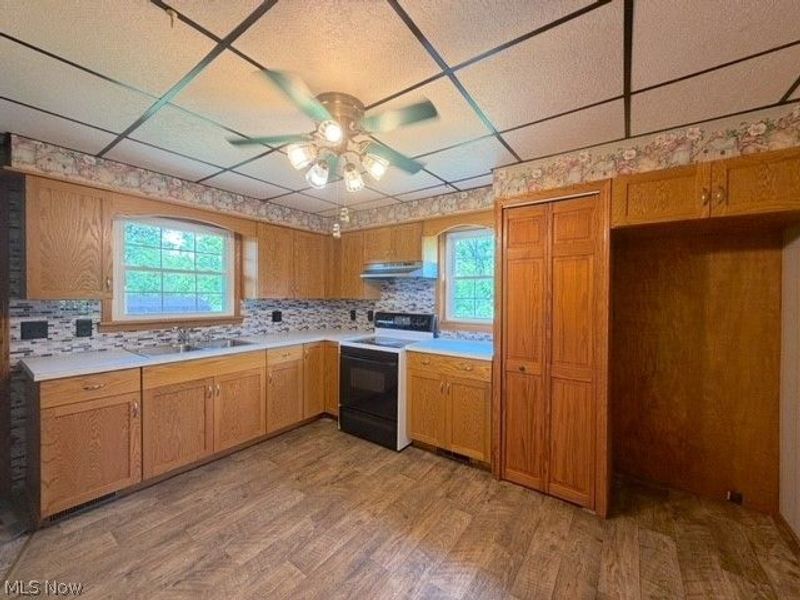 410 Broadway Street, Bowerston, OH 44695 Photo 5