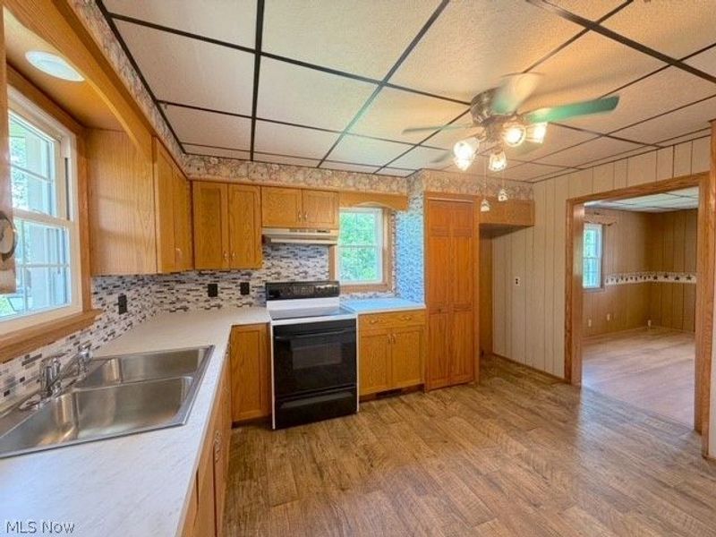 410 Broadway Street, Bowerston, OH 44695 Photo 7