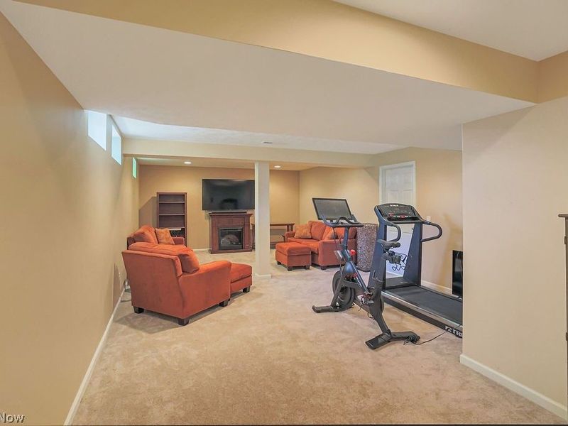679 Jockeys Circle , Avon Lake, OH 44012 Photo 18