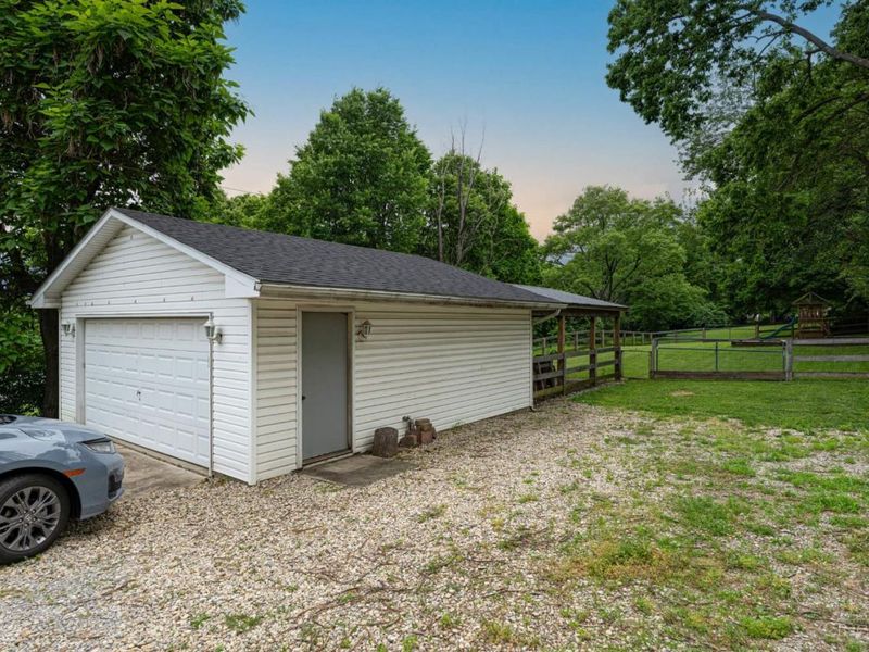 16 Burton Road, Middletown, OH 45044 Photo 21