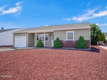 9 Norway Road, Toms River, NJ 08757