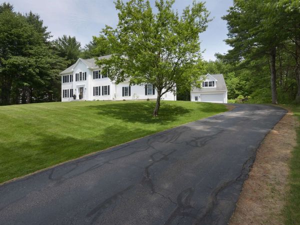 2 Chelsea Drive, Bow, NH 03304