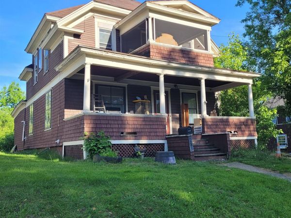 278 Pleasant Street, St. Johnsbury, VT 05819