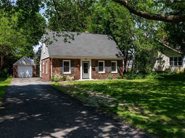39 Ridgewood Drive, Rochester, NY 14622