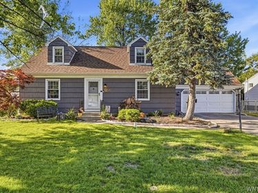 12 Sudbury Lane , Buffalo, NY 14221