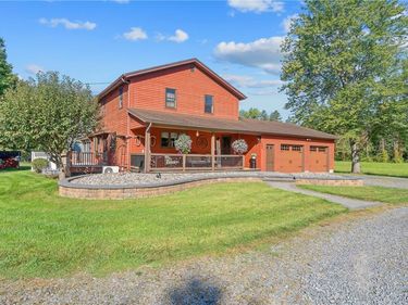 123 County Route 8, Fulton, NY 13069