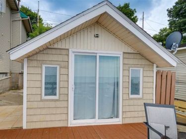 182 Lake Bluff Rd Road, Rochester, NY 14622