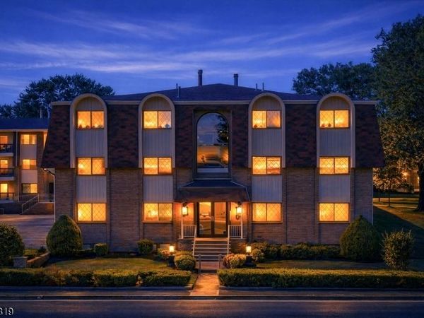 1190 W St Georges Ave, Linden, NJ 07036