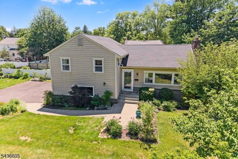 331 Madison Ave, Morris, NJ 07960 Main Photo