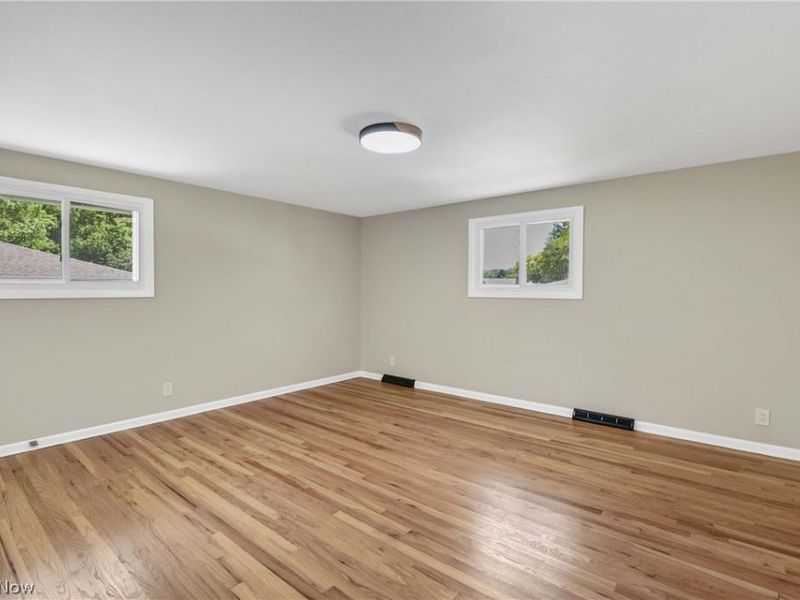 1581 N Circle View Drive , Seven Hills, OH 44131 Photo 29
