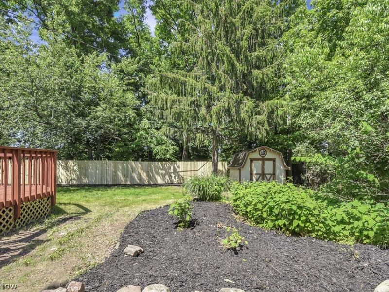 1581 N Circle View Drive , Seven Hills, OH 44131 Photo 44