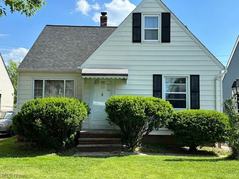 1011 Parkleigh Drive, Parma, OH 44134 Photo 1