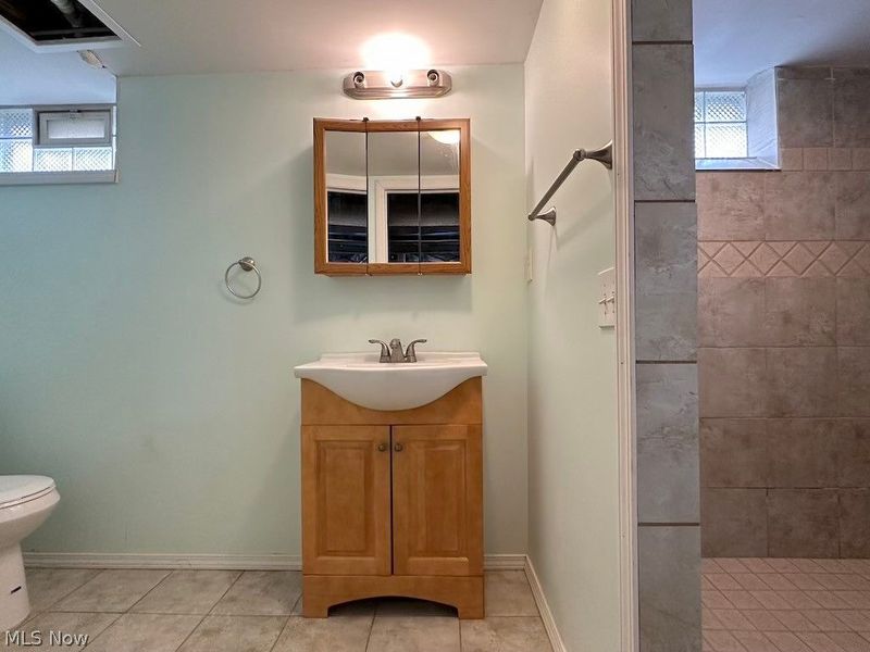 1011 Parkleigh Drive, Parma, OH 44134 Photo 41