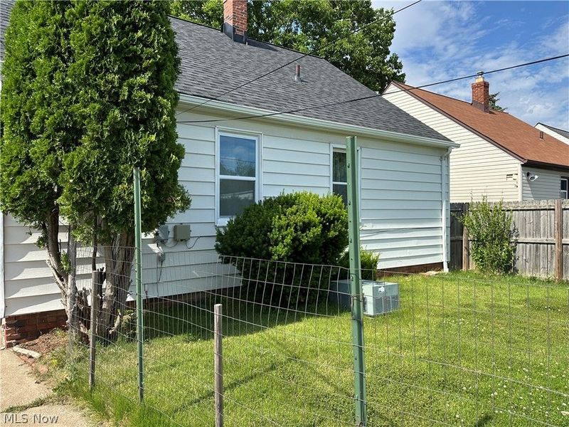 1011 Parkleigh Drive, Parma, OH 44134 Photo 49