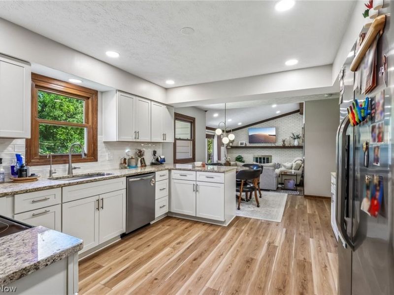 480 Westwood Avenue , Wadsworth, OH 44281 Photo 8