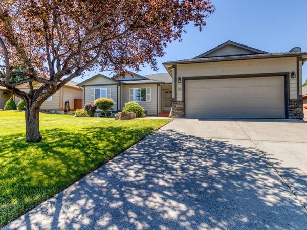 730 NE Quince Avenue, Redmond, OR 97756