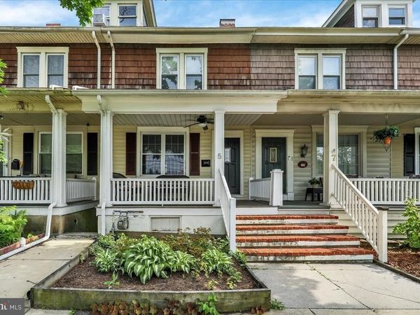 5 W 2ND AVENUE , LITITZ, PA 17543