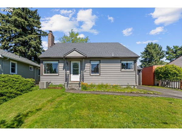 4933 N YALE ST, Portland, OR 97203