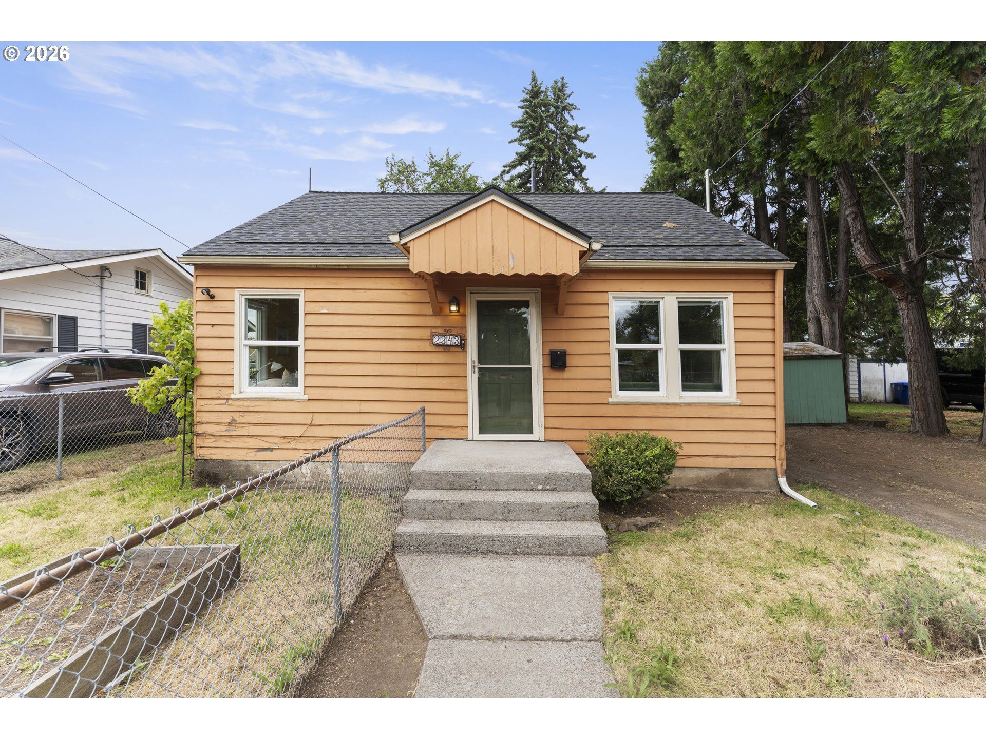 2343 SE 85th SE Ave, Portland, OR 97216 Main Photo