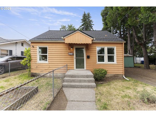 2343 SE 85TH SE AVE, Portland, OR 97216