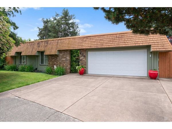 806 NE NIGHTINGALE CT, Keizer, OR 97303