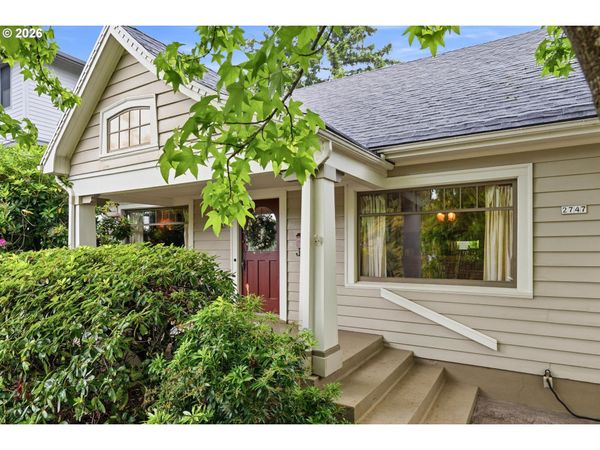 2747 NE SCHUYLER ST, Portland, OR 97212