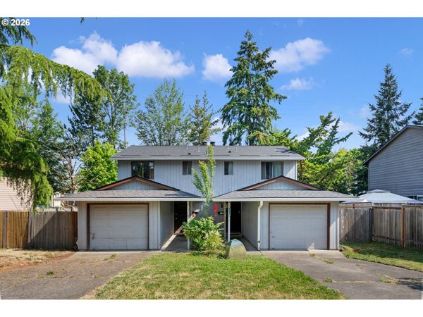 6025 SW CHERRYHILL DR, Beaverton, OR 97008