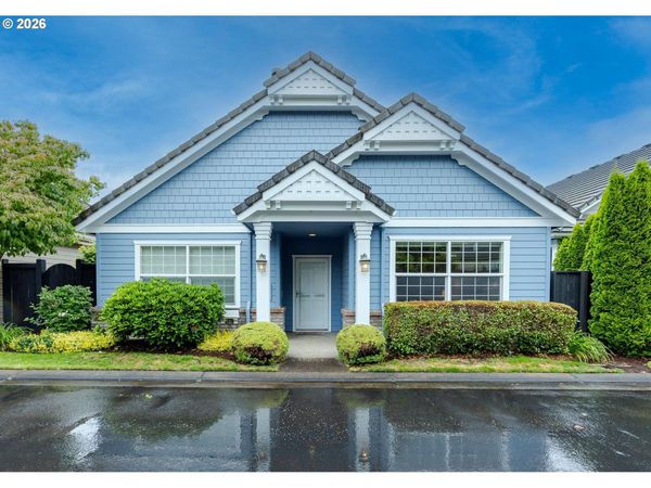 3128 LAKE CREST DR, Eugene, OR 97408