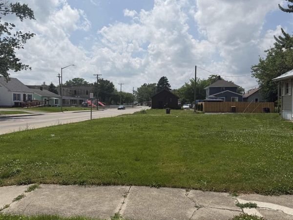 3422 CENTRAL Drive, Fort Wayne, IN 46806